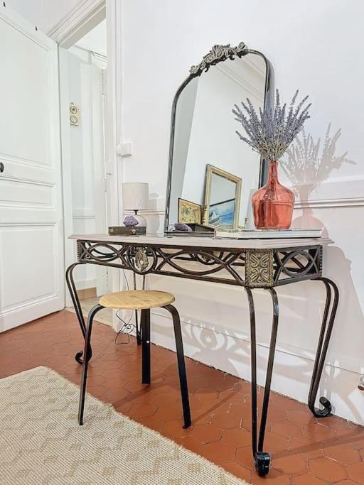 Nouveau - 100m2 Avec Terrasse A 1 Min De La Place De La Comedie Appartamento Montpellier